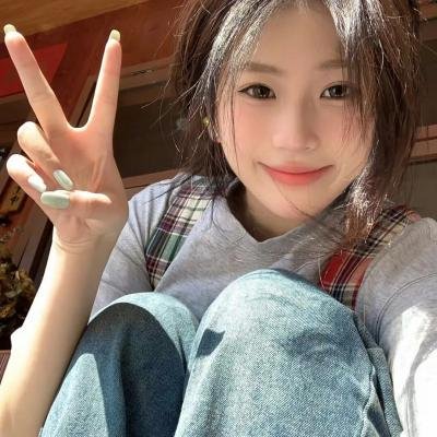 左边最后那栋房子